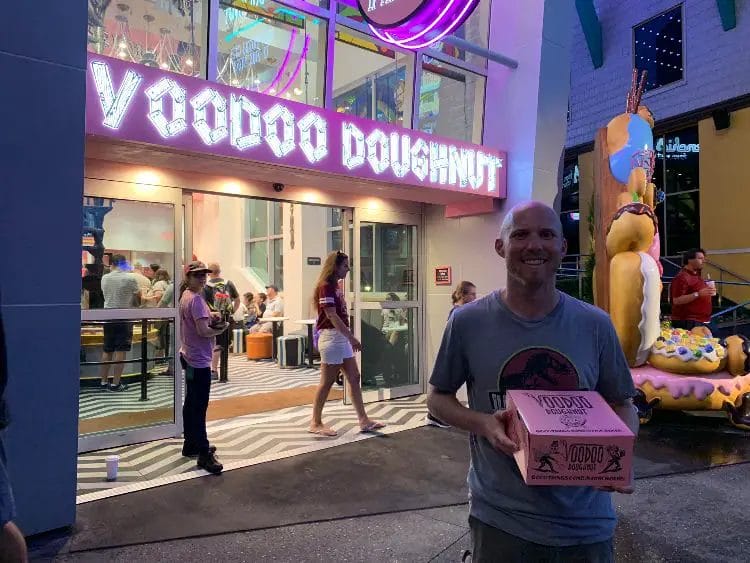 Voodoo Donut Universal Orlando\