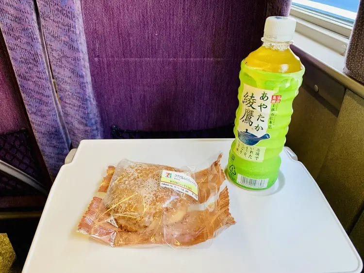 Hello Kitty Shinkansen Snacks\